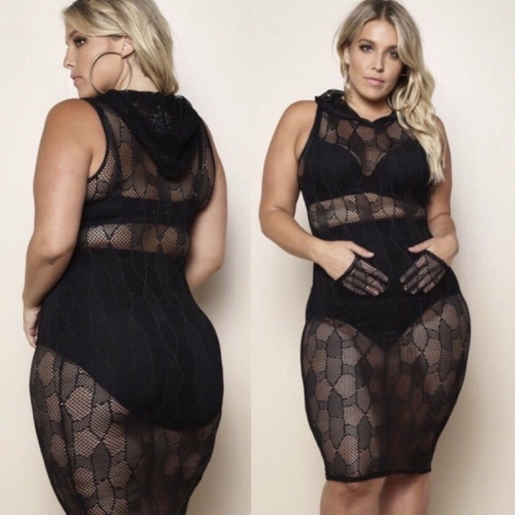 Dresses & Skirts - 🚨Lace  Body-con Midi Dress